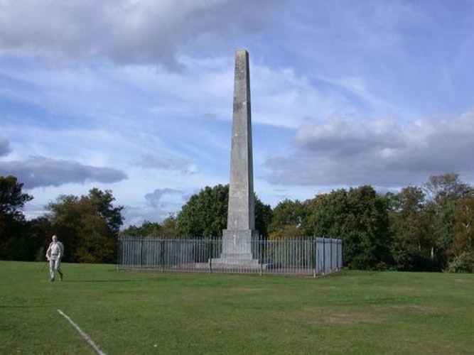 Pgds 20080407 135415 Mayfield Park Obelisk