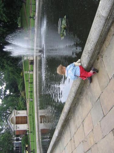 Pgds 20091005 193612 Kensington Gardens Fountains 3