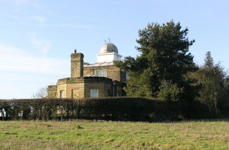 Pgds 20140722 213208 The Observatory   A Fuller Folly   Geograph Org Uk   313439