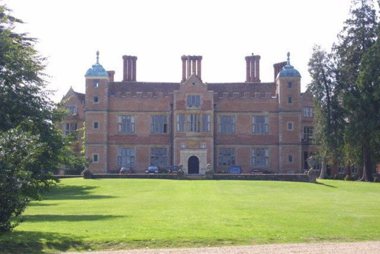 Pgds 20140726 201558 Chilham Castle Viewed From Gate House   Geograph Org Uk   410545