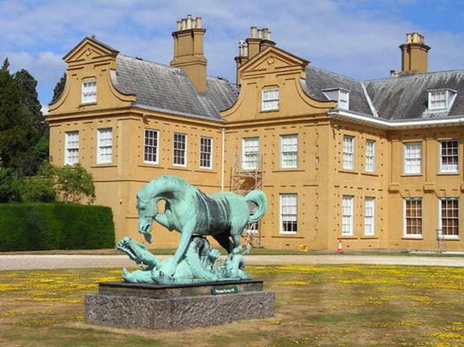 Pgds 20140924 151229 Statue Of Horse And Dragon Stratfield Saye   Geograph Org Uk   1420486
