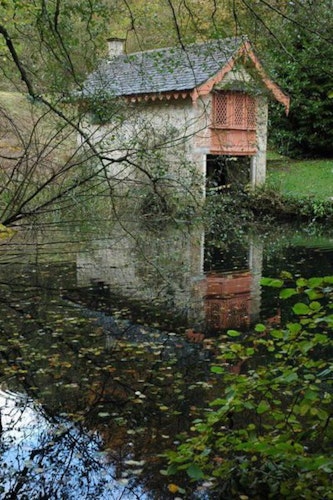 Pgds 20141001 144655 Boathouse In Woodchester Park   Geograph Org Uk   1038196