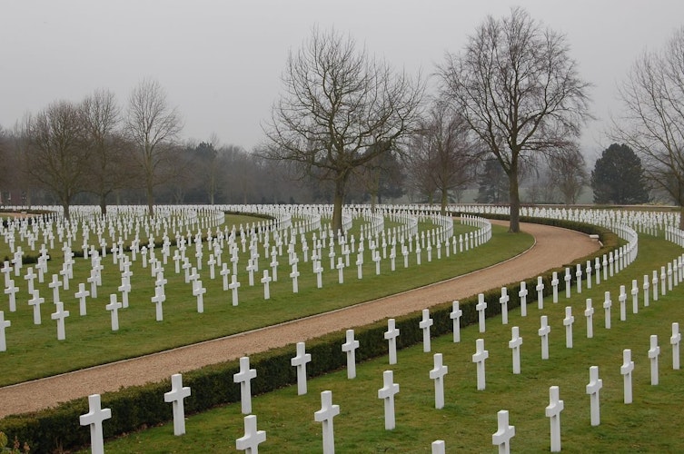 Pgds 20151123 141210 American War Cemetery 1