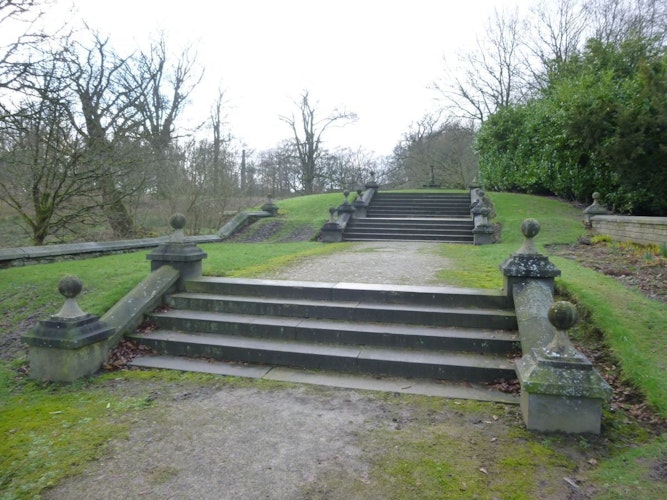 Pgds 20160219 162331 Terraced Walk With Steps Leading To Obeslisk